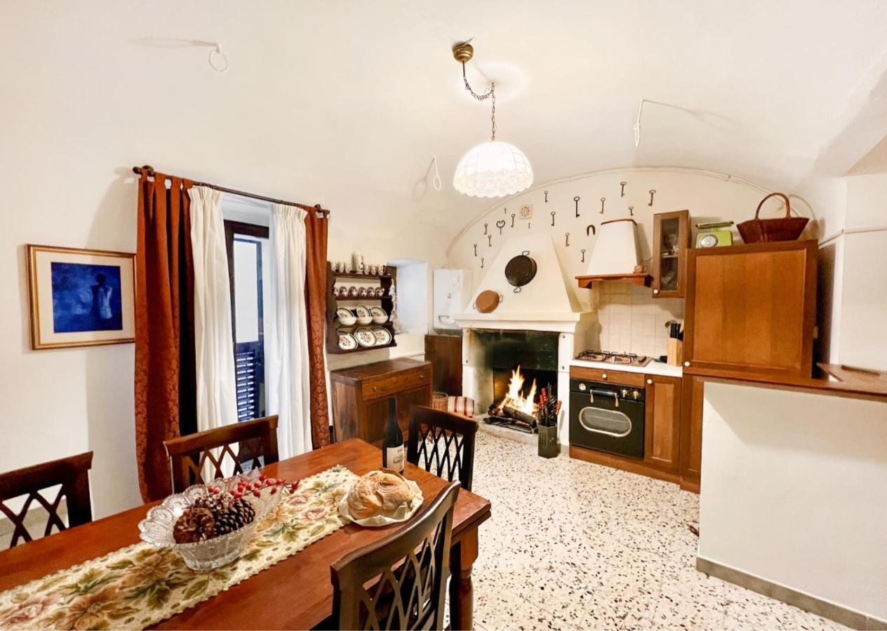Apartment I Due Gradoni Stone House *
